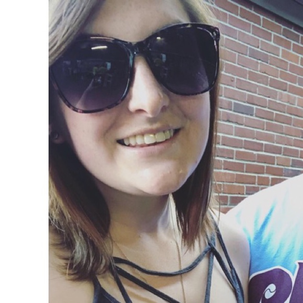 Meet your Posher, Kaylee